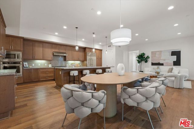 5850 Mcconnell Avenue 1, Playa Vista, CA 90094
