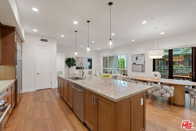 5850 Mcconnell Avenue 1, Playa Vista, CA 90094