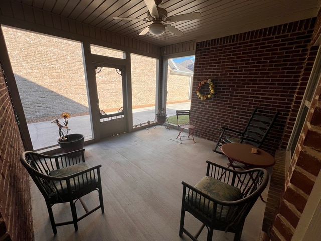 116 Riley Cir, Fayetteville, TN 37334