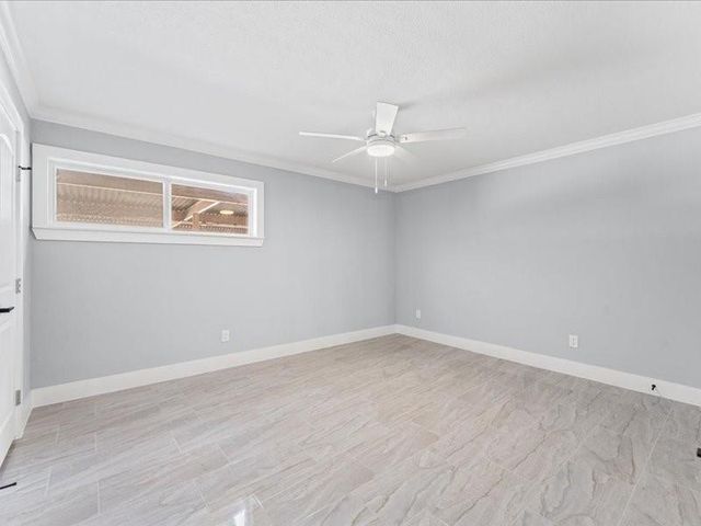 8110 Albacore Drive 12, Houston, TX 77074