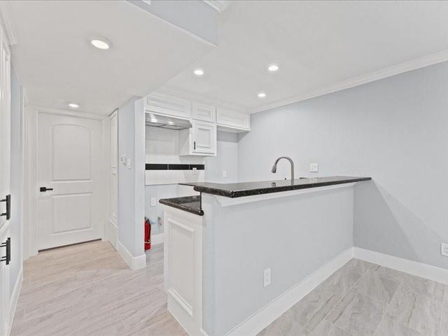 8110 Albacore Drive 12, Houston, TX 77074