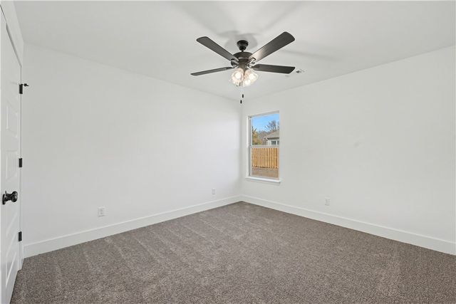 980 Woodbridge Drive, Farmington, AR 72730