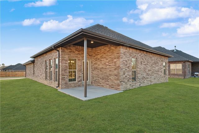 980 Woodbridge Drive, Farmington, AR 72730