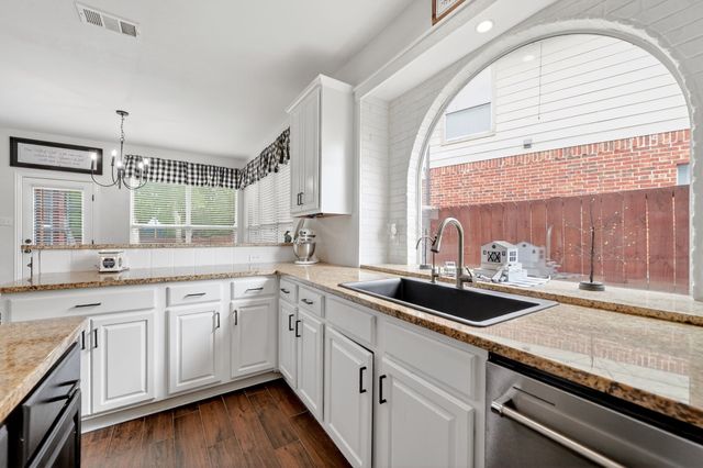 8310 Sawgrass Lane, Rowlett, TX 75089