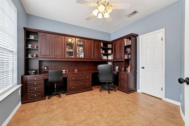 8310 Sawgrass Lane, Rowlett, TX 75089