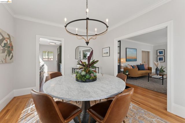 584 Martin St, Oakland, CA 94609