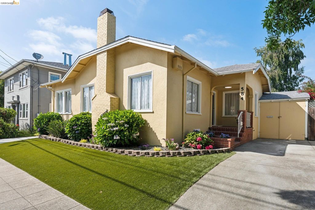 584 Martin St, Oakland, CA 94609