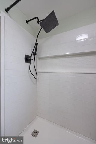 587 ZOOK AVE, Lancaster, PA 17602