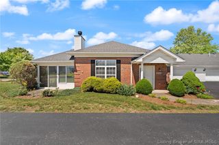 3543 Stonecreek Circle B, Jeffersonville, IN 47130