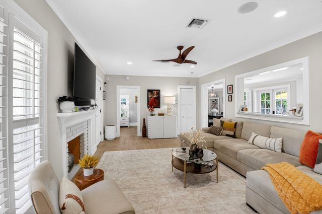 23 Dixie Boulevard, Delray Beach, FL 33444