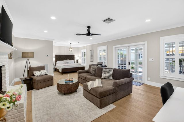 23 Dixie Boulevard, Delray Beach, FL 33444