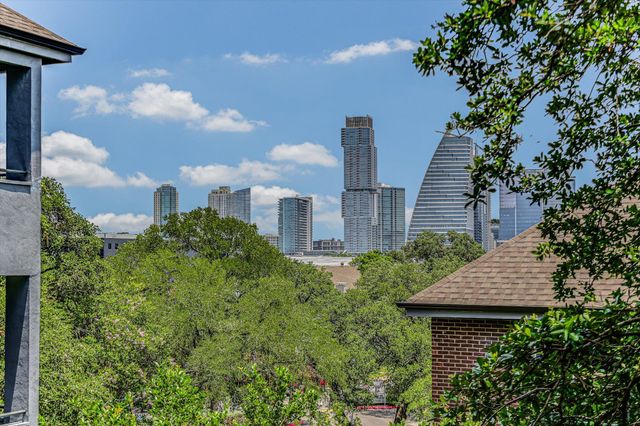 700 S 1ST ST 103, Austin, TX 78704