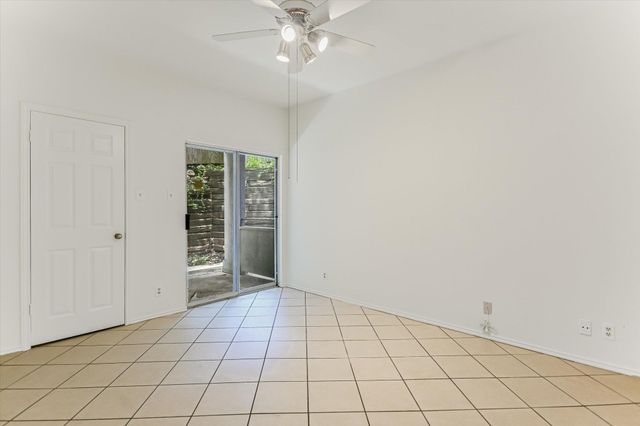 700 S 1ST ST 103, Austin, TX 78704