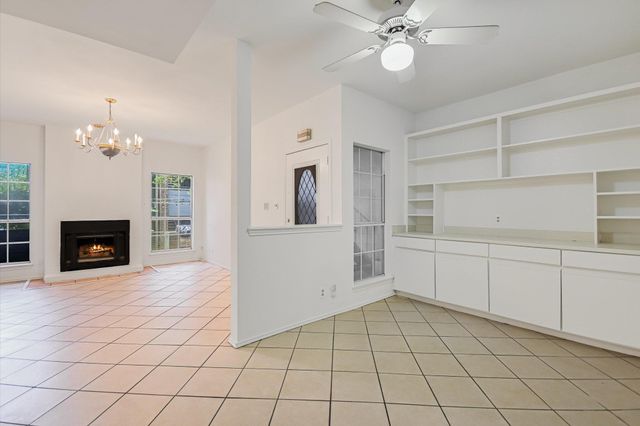 700 S 1ST ST 103, Austin, TX 78704