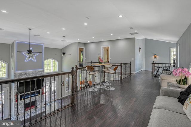 12029 SYCAMORE SHOALS DR, Bumpass, VA 23024