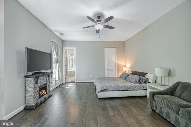 12029 SYCAMORE SHOALS DR, Bumpass, VA 23024