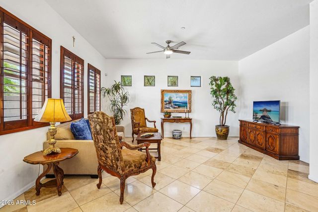 3969 E NAVIGATOR Lane, Phoenix, AZ 85050