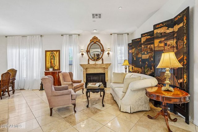 3969 E NAVIGATOR Lane, Phoenix, AZ 85050