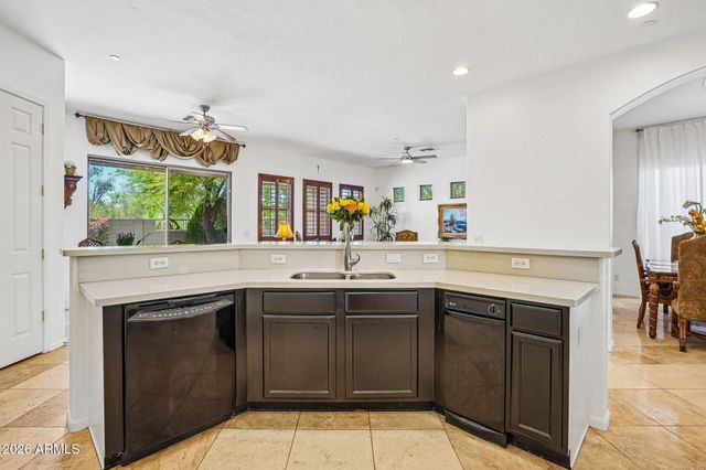 3969 E NAVIGATOR Lane, Phoenix, AZ 85050