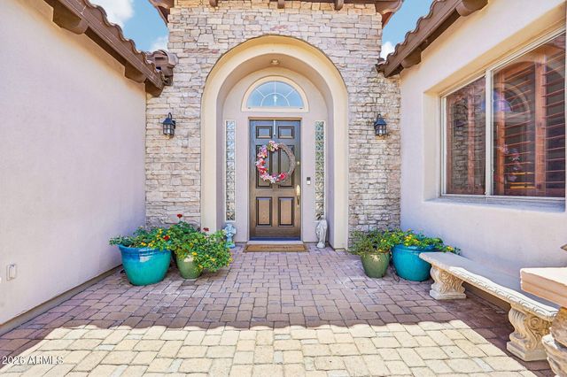 3969 E NAVIGATOR Lane, Phoenix, AZ 85050