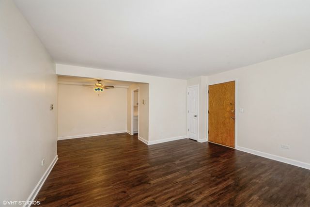 5102 N Leonard Drive 2B, Norridge, IL 60706