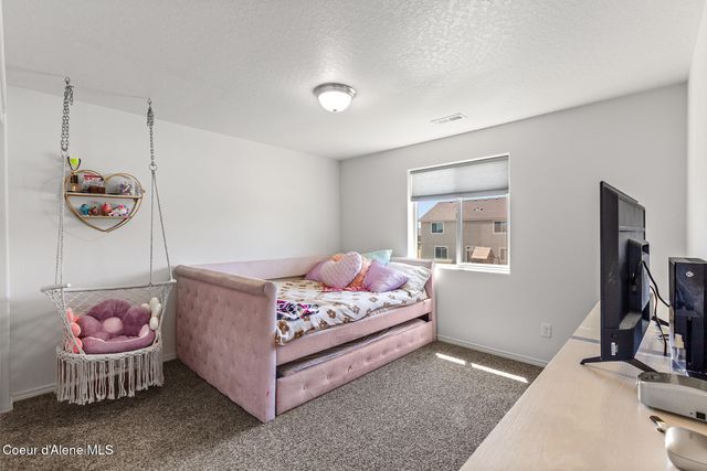 6104 W Alliance ST, Rathdrum, ID 83858