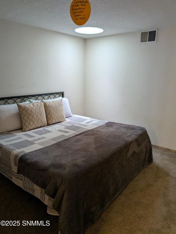 4015 Senna Drive, Las Cruces, NM 88011