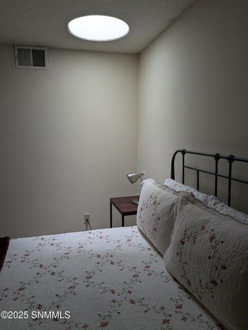 4015 Senna Drive, Las Cruces, NM 88011