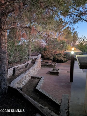 4015 Senna Drive, Las Cruces, NM 88011