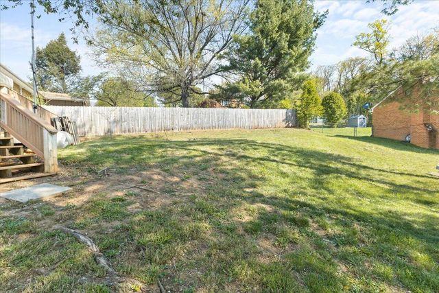 403 Ingal BLVD, Salem, VA 24153