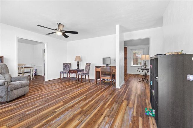 403 Ingal BLVD, Salem, VA 24153