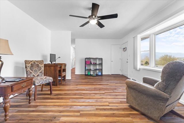 403 Ingal BLVD, Salem, VA 24153