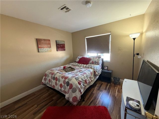 1685 Autumn Rust Drive, Las Vegas, NV 89119