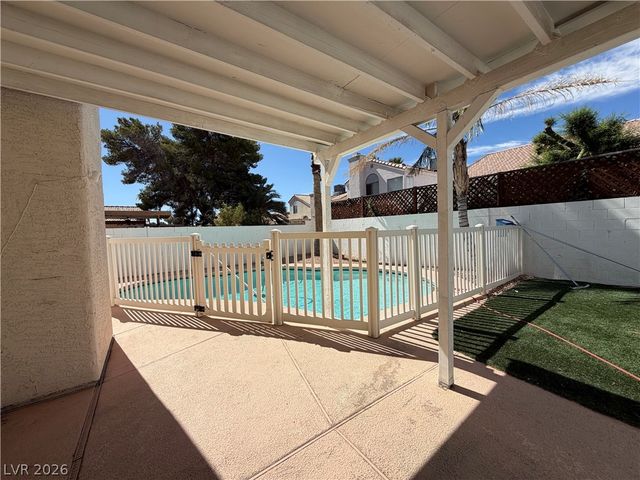 1685 Autumn Rust Drive, Las Vegas, NV 89119