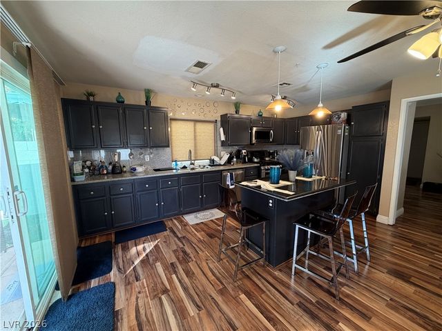 1685 Autumn Rust Drive, Las Vegas, NV 89119