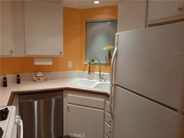 12592 Montecito Road 9, Seal Beach, CA 90740