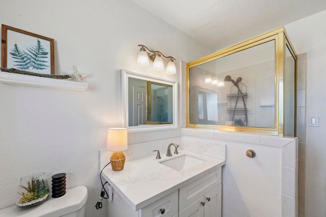 57530 Warren Way, Yucca Valley, CA 92284