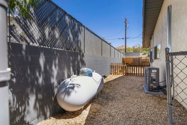 57530 Warren Way, Yucca Valley, CA 92284