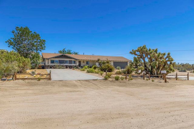 57530 Warren Way, Yucca Valley, CA 92284