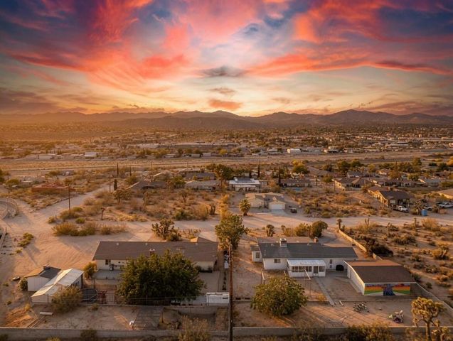 57530 Warren Way, Yucca Valley, CA 92284