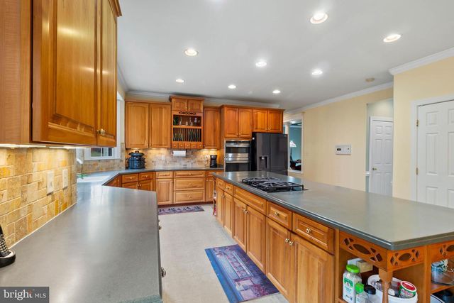 78 CANTERBURY DR, Stafford, VA 22554