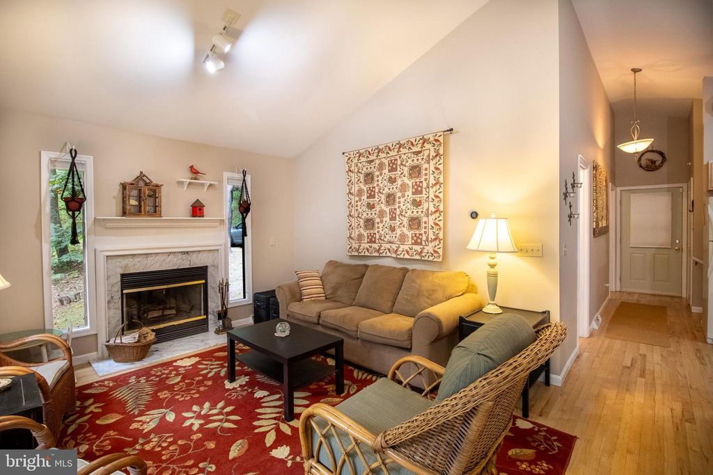50 BOBCAT TRAIL, Berkeley Springs, WV 25411