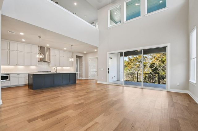 19500 Tranquility Falls PATH, Lago Vista, TX 78645