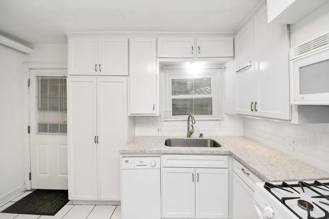 2332 Sheridan St B, Houston, TX 77030