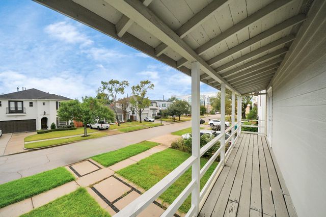 2332 Sheridan St B, Houston, TX 77030