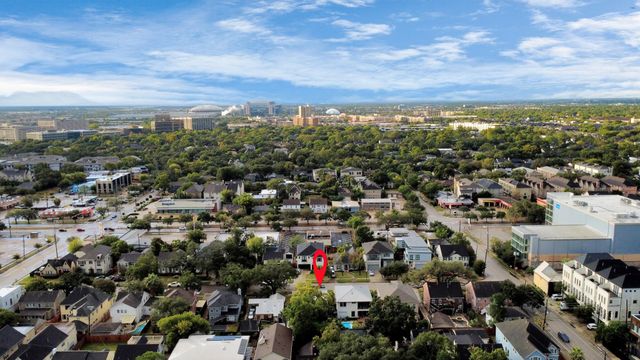 2332 Sheridan St B, Houston, TX 77030