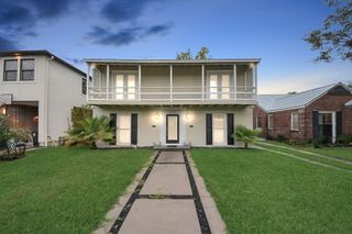2332 Sheridan St B, Houston, TX 77030