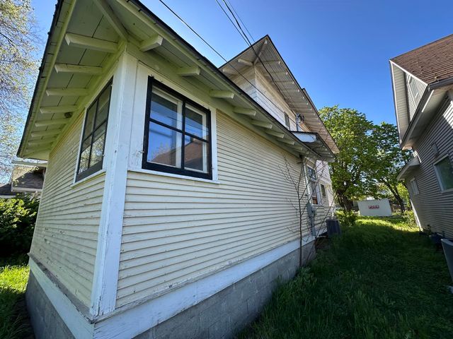 1124 W Mansfield Ave, Spokane, WA 99205