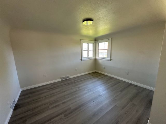 1124 W Mansfield Ave, Spokane, WA 99205