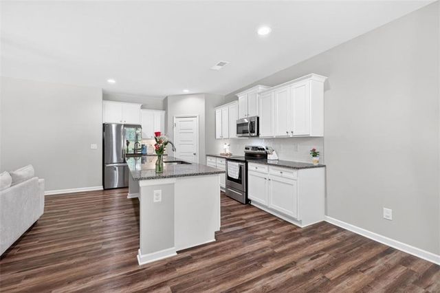 1537 Ridgewood Court, Monroe, GA 30656